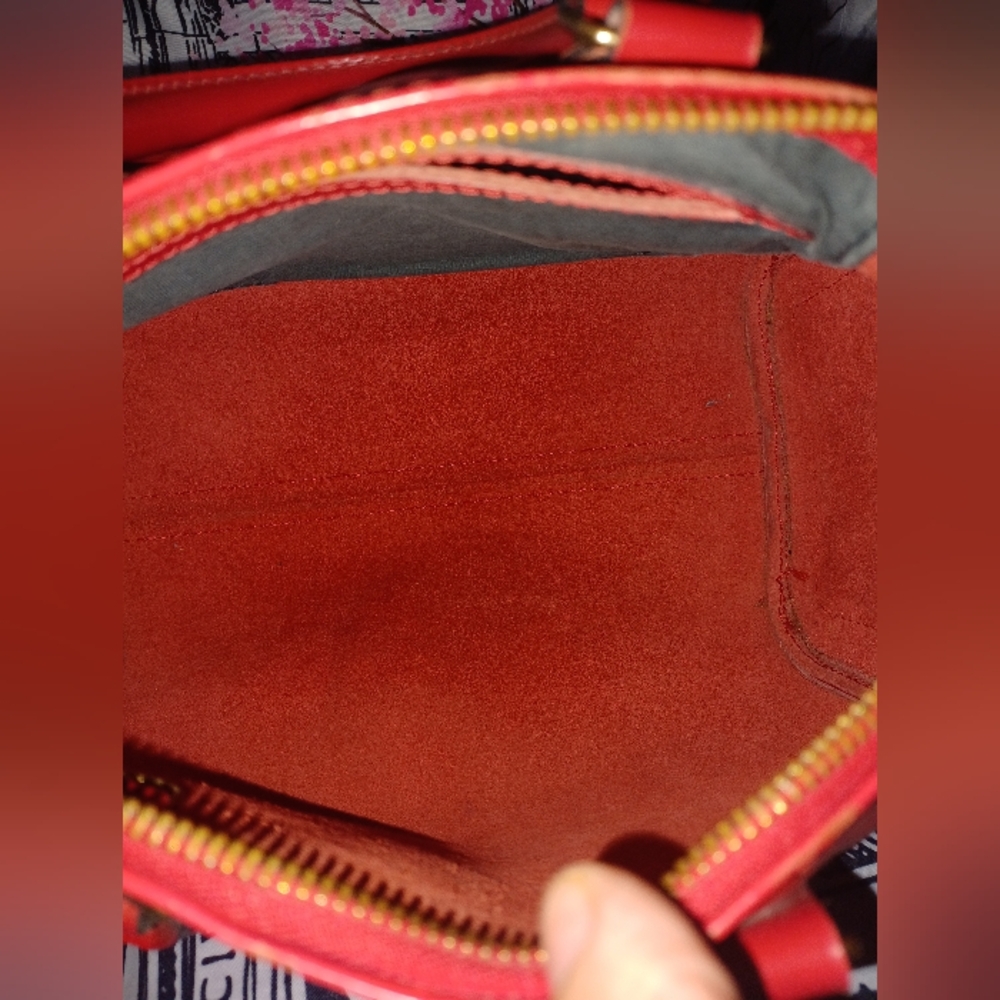 GUC Louis Vuitton red epi Speedy 25 - Picture 6 of 16